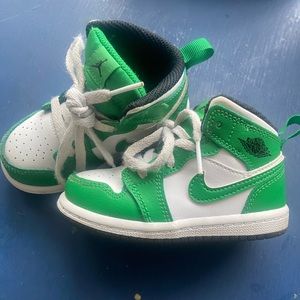 Todler Jordan 5.5 Kelly Green